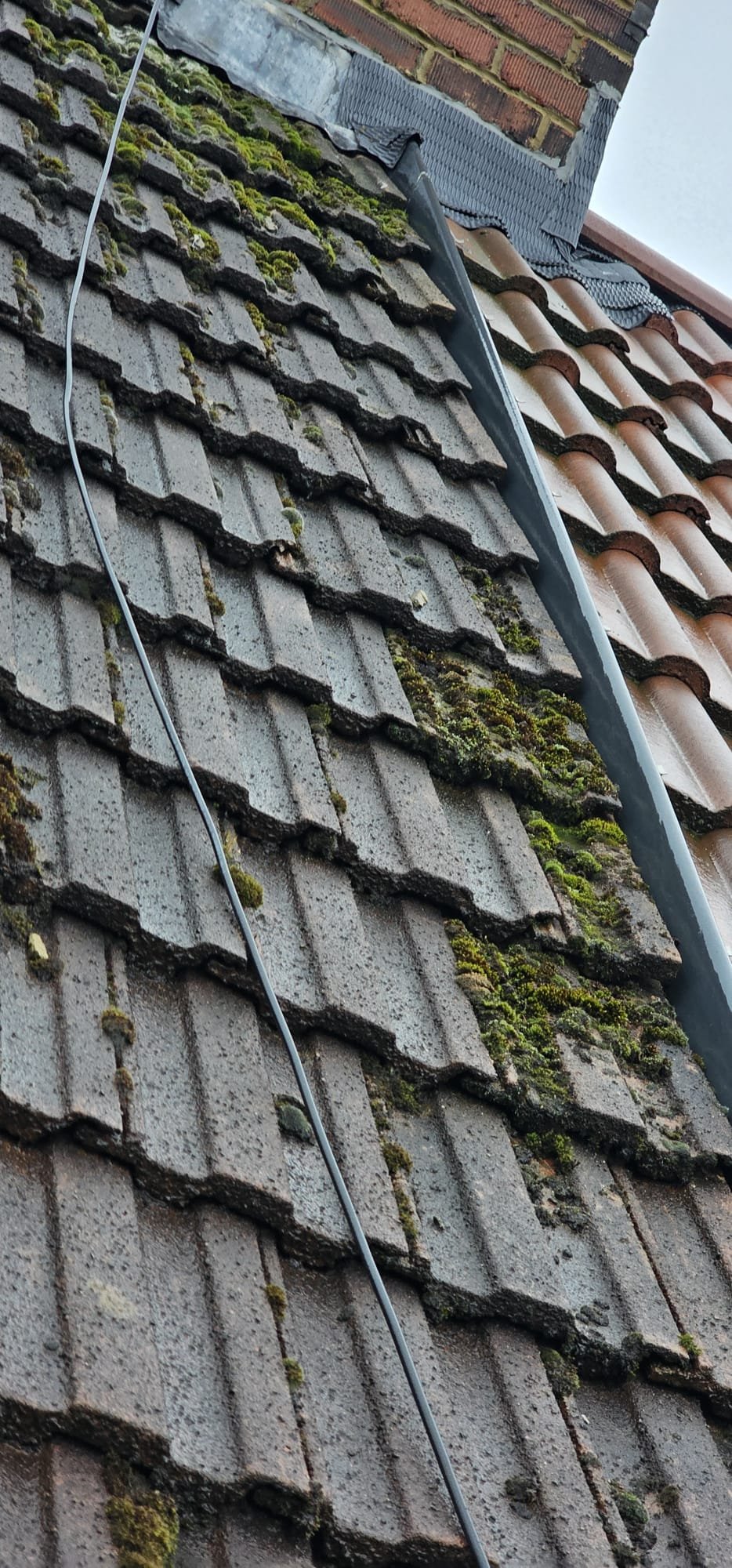 Gutter Vacuum Cleaning in Cleadon — a downpipe flowing freely again, on a SR6 property