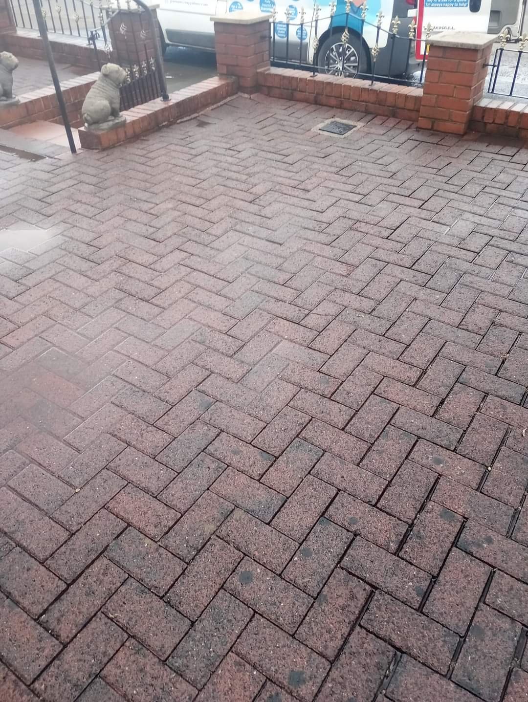 Driveway pressure washing
